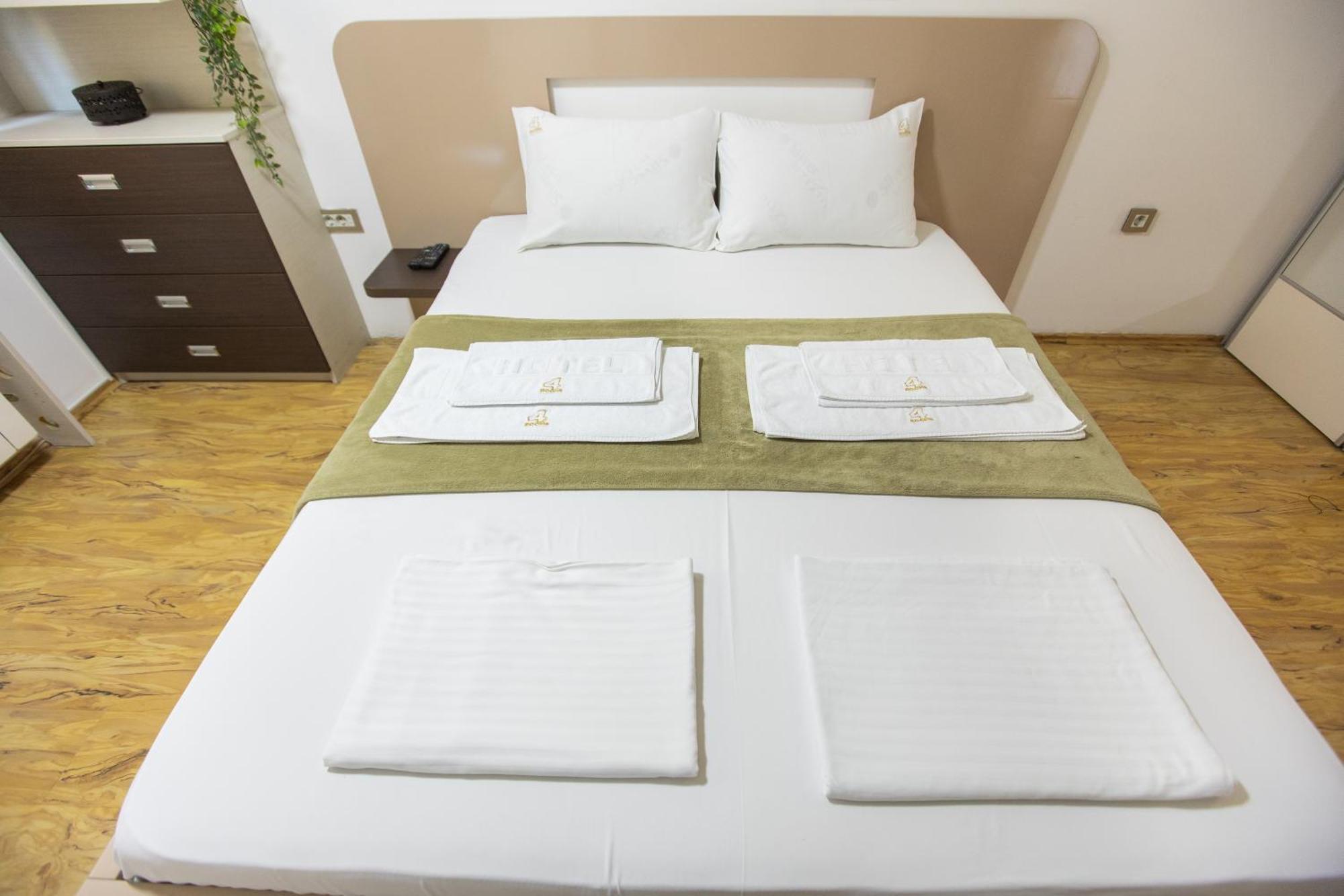 4 Rooms Apartments Ni Εξωτερικό φωτογραφία