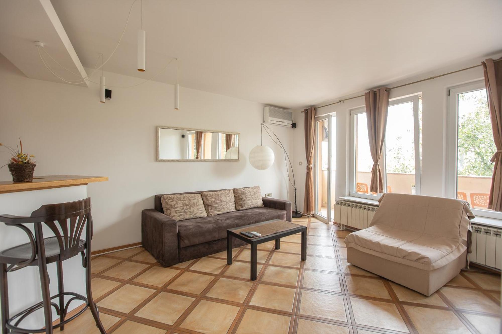 4 Rooms Apartments Ni Εξωτερικό φωτογραφία