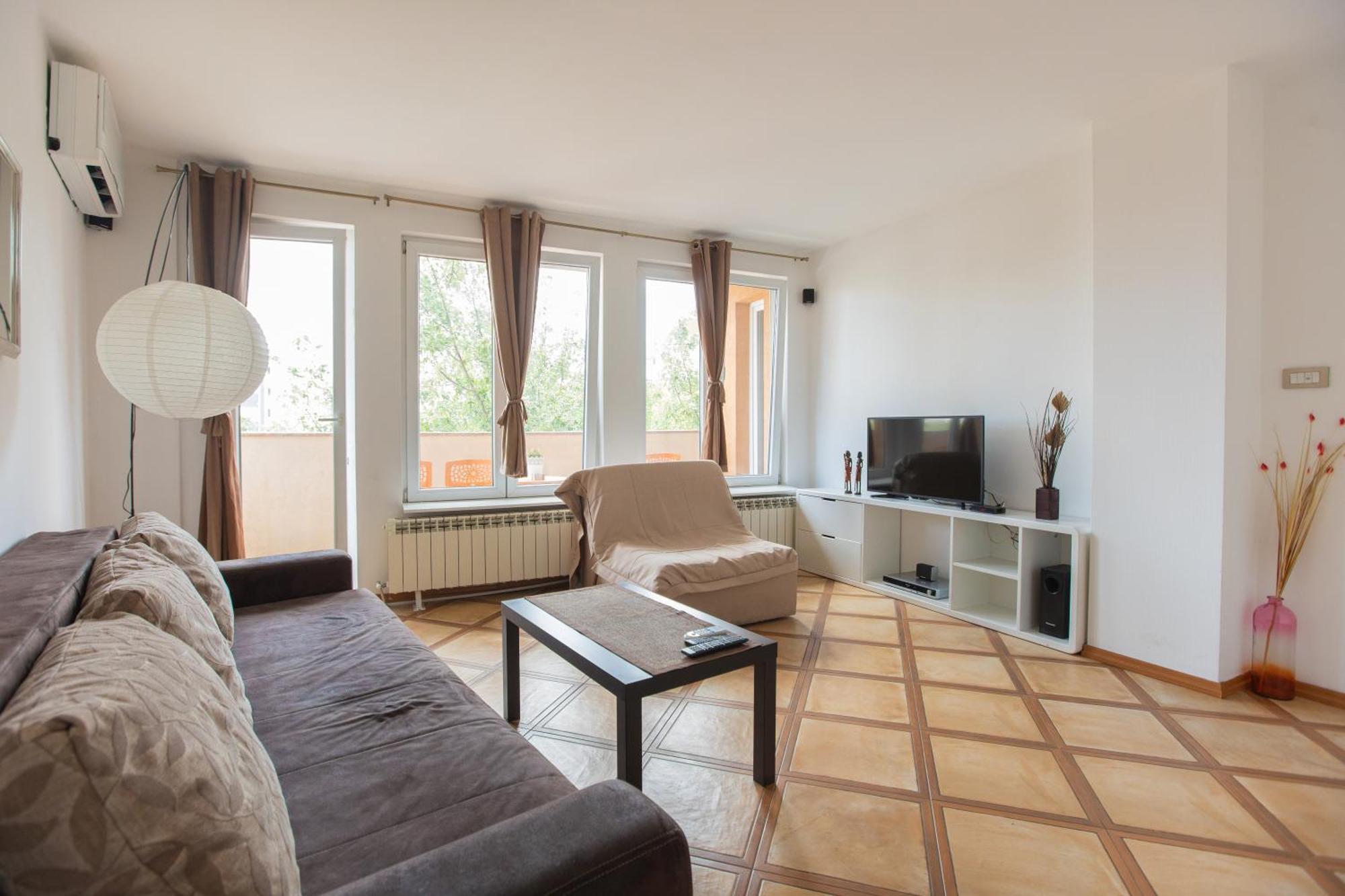 4 Rooms Apartments Ni Εξωτερικό φωτογραφία