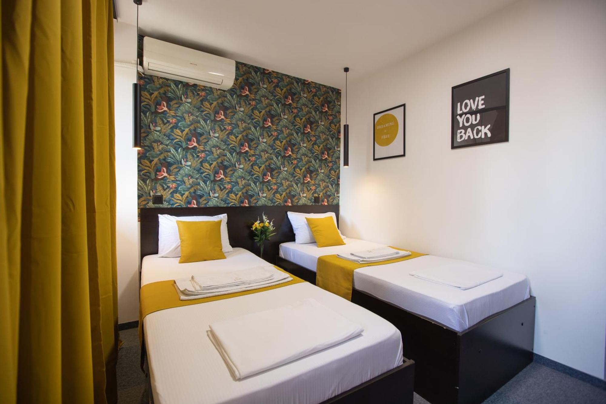 4 Rooms Apartments Ni Εξωτερικό φωτογραφία