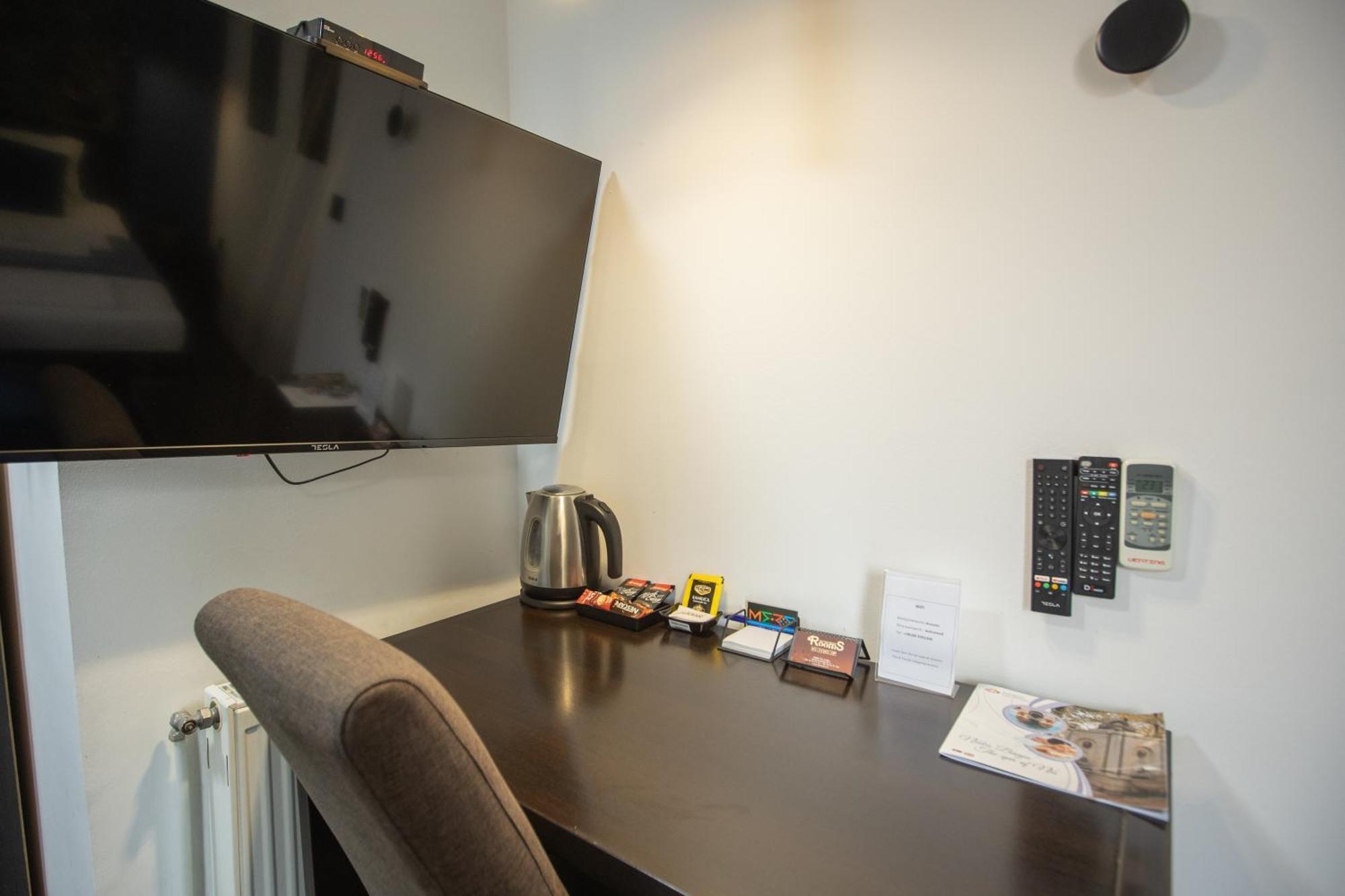 4 Rooms Apartments Ni Εξωτερικό φωτογραφία
