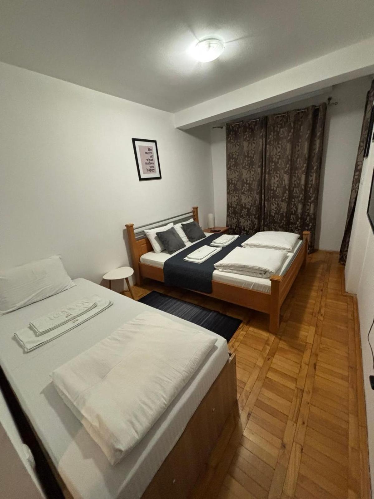 4 Rooms Apartments Ni Εξωτερικό φωτογραφία